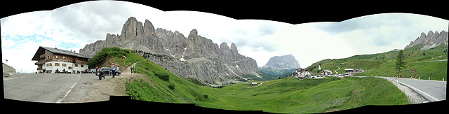 Grödner - Passhöhe Panorama