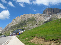 Pordoi - Passhöhe Bergbahn Tal + Berg