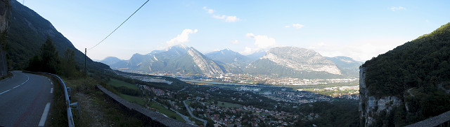 Furon - Norden Blick auf Grenoble Pano