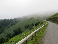 Bagargi - Ostrampe oben Nebel