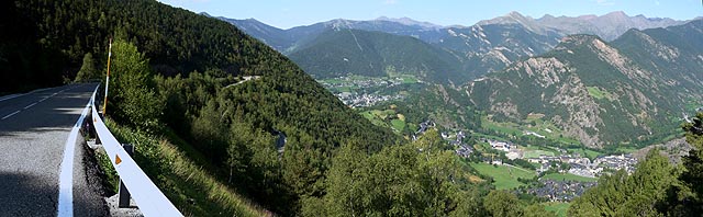 Ordino - Westrampe Blick ins Tal