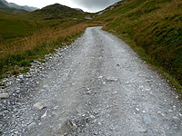 Areches - Südrampe oben Straße noch recht gut