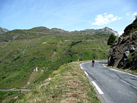 Tourmalet - Westrampe Mitte Straße Radler