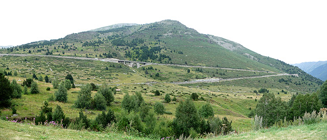 Puymorens - Südrampe oben Blick auf Brücke