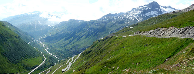 Furka - Westrampe oben Talblick Pano