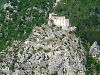 Entrevaux - von Félines Zitadelle Zoom