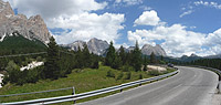 Valparola - Westrampe unten Straße Pano