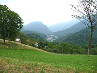 Xomo - Nordostrampe Mitte Blick in Landschaft