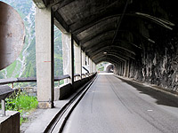 Flexen - Südrampe Blick im Tunnel rückwärts