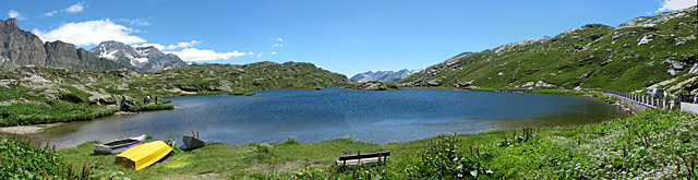 San Bernardino - Passhöhe See Pano breit