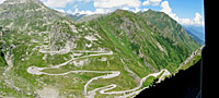 St. Gotthard - Südrampe Blick auf Tremola Tunnel