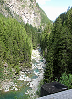 Rofla - Westen Blick in Schlucht HK Pano