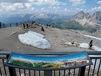 Sass Pordoi - Westseite Blick von Terasse