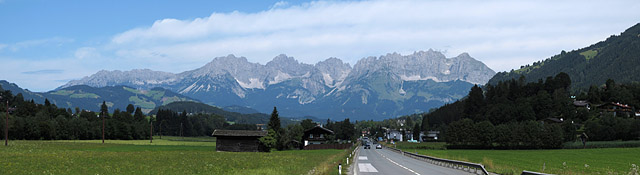 Thurn - Nordrampe unten Kaisergebirge Panorama