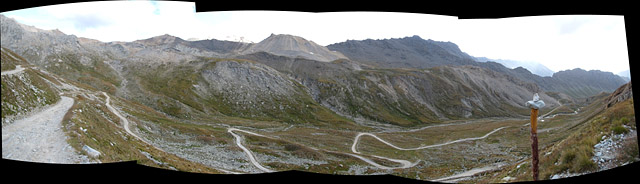 Sommeiller - oben Blick aus Kehren hinunter Pano