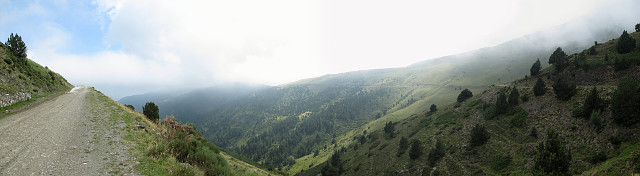 Canya - Ostrampe oben Blick in den Kessel Pano