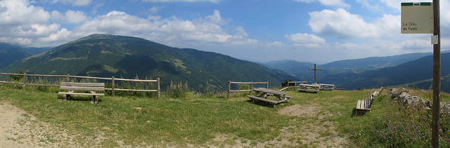 Canya - Ostrampe Mitte Rastplatz Nahaufnahme Pano