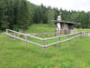Pura - Passhöhe Kapelle Holzzaun