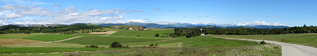 Remendia - Westrampe Mitte Blick nach Osten Panorama