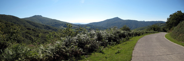 Legate - Mitte Landschaft Farne Panorama