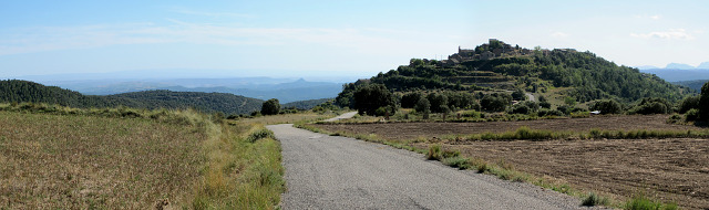 Gavarra - Blick auf Ort Panorama