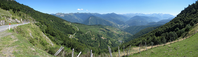 Aspin - Ostrampe oben Blick von Passhöhe Panorama