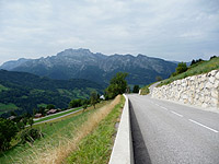 Croix Fry - Westrampe oben Straße Berg